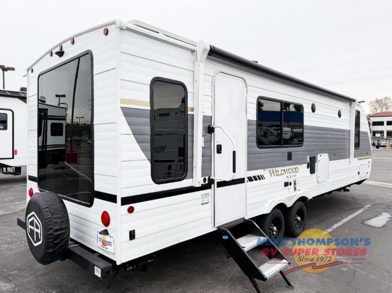 RV listing image