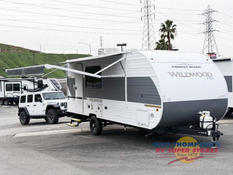 RV listing image