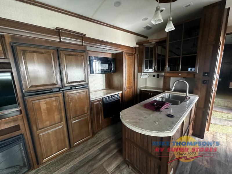 RV listing image