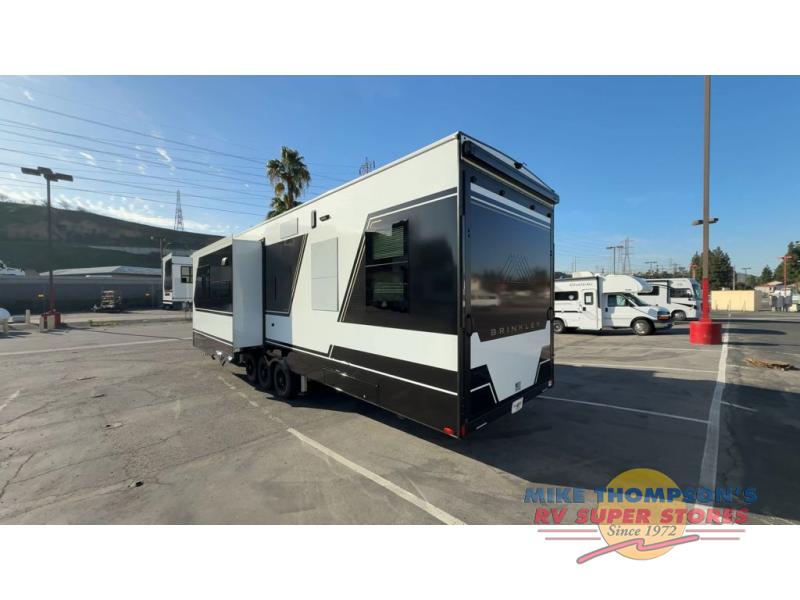 RV listing image