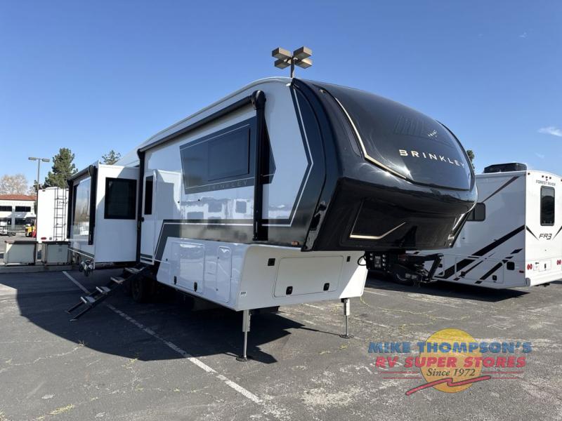 RV listing image