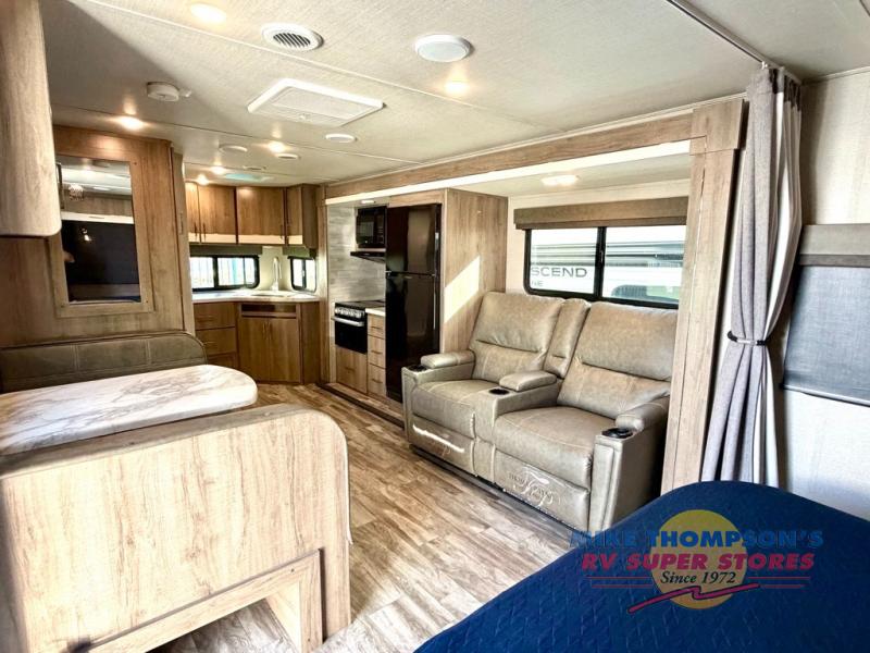 RV listing image
