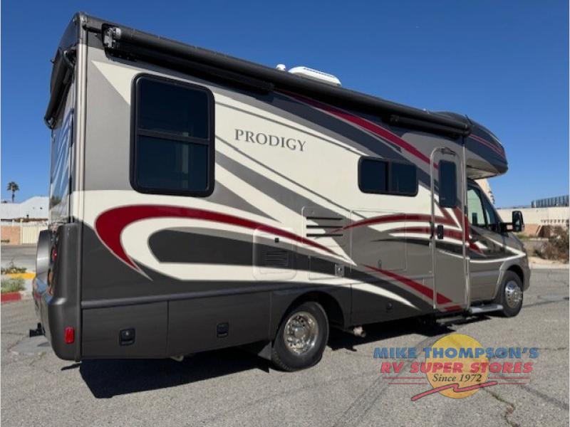 RV listing image