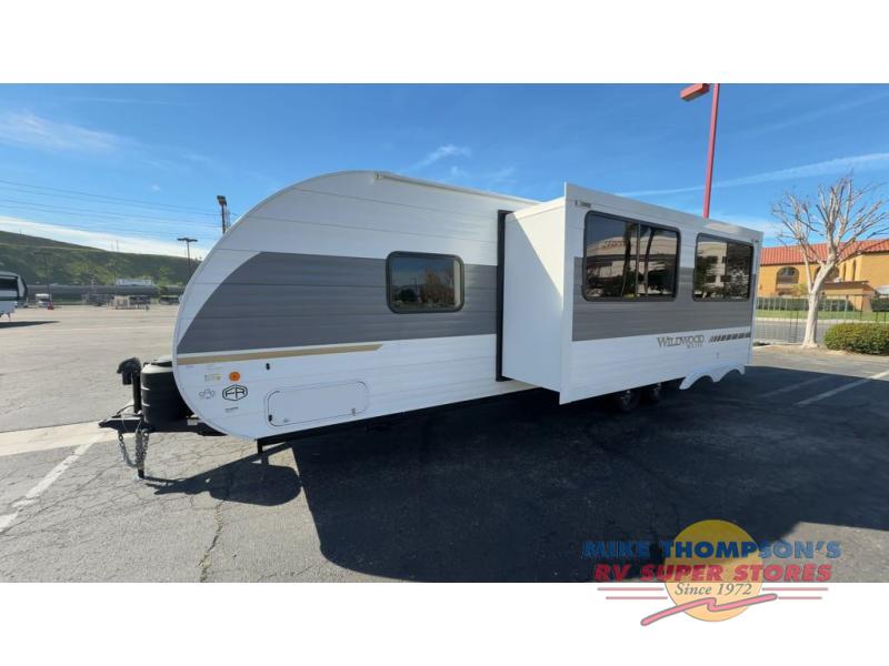 RV listing image