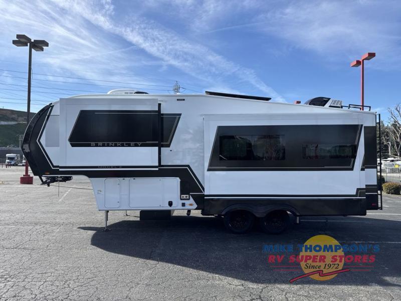 RV listing image