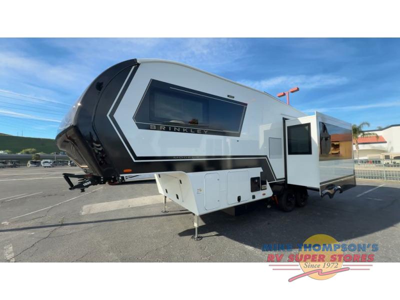 RV listing image