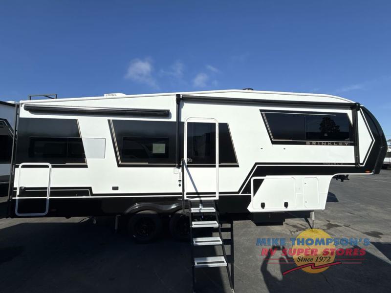 RV listing image