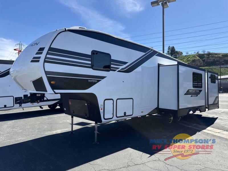 RV listing image
