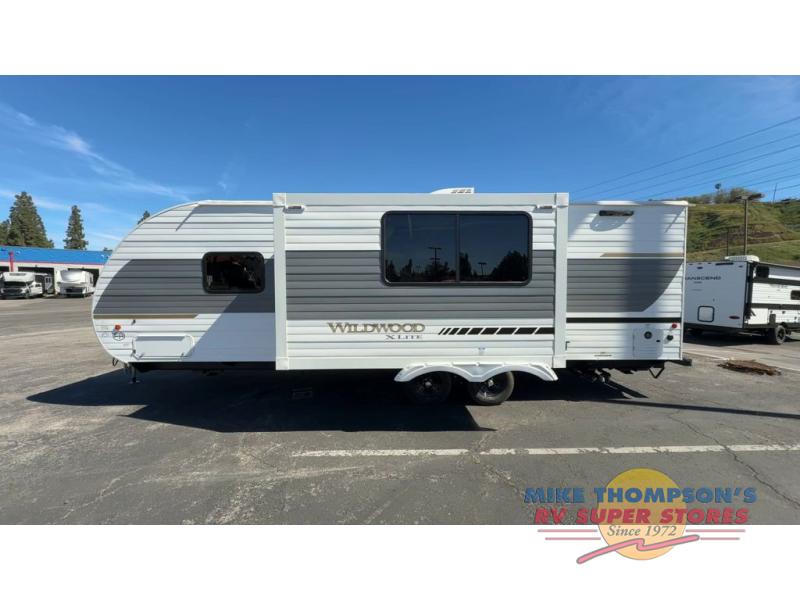 RV listing image