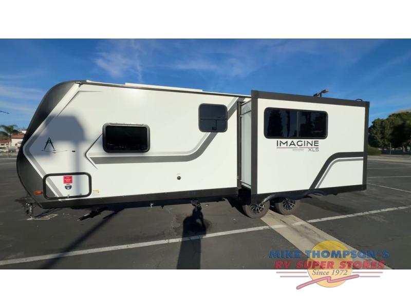 RV listing image