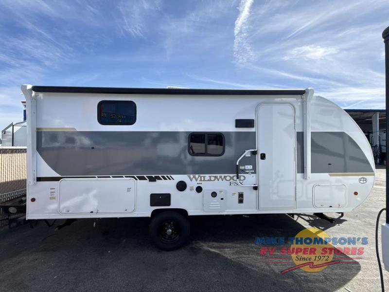RV listing image
