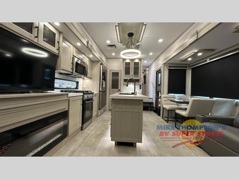 RV listing image