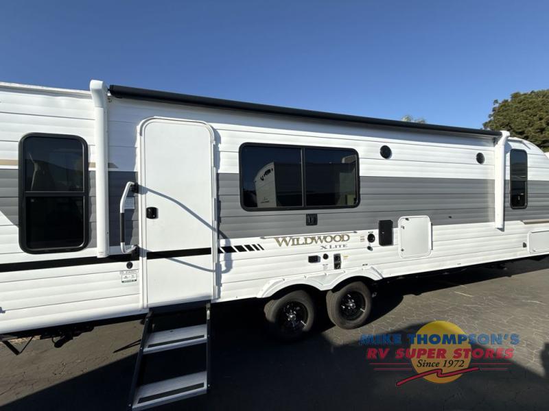 RV listing image