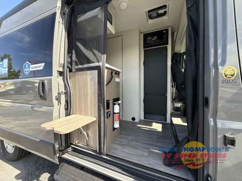 RV listing image