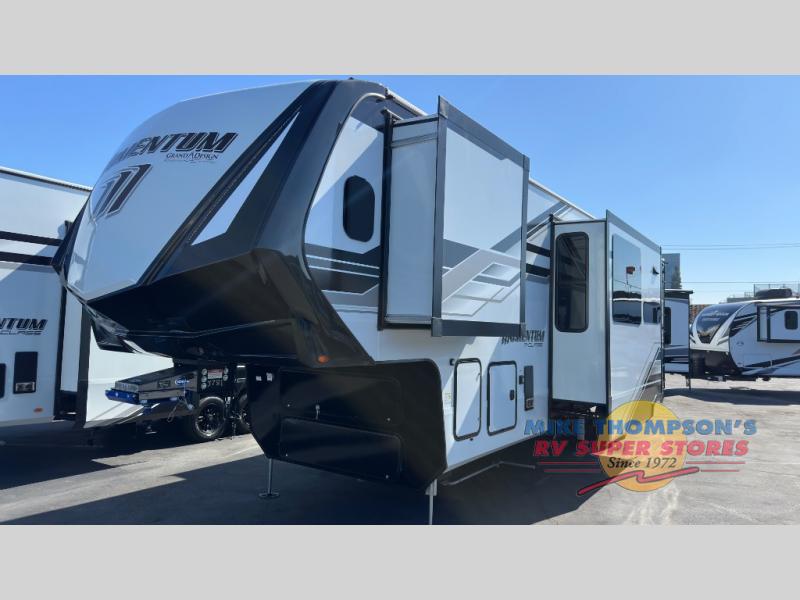 RV listing image