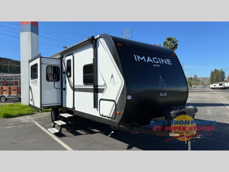 RV listing image
