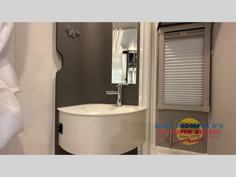 2025 EKKO/22A/2025 image-16