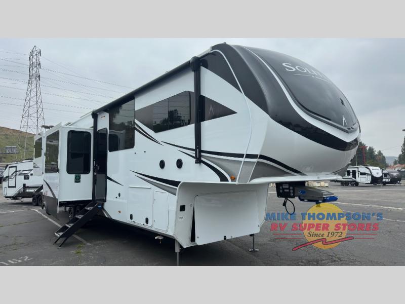 RV listing image