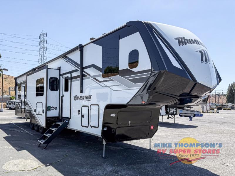 RV listing image