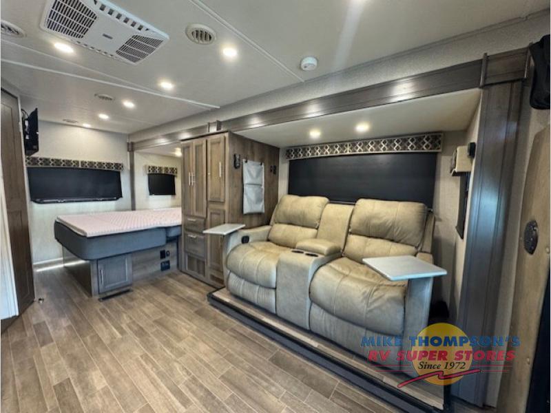 RV listing image