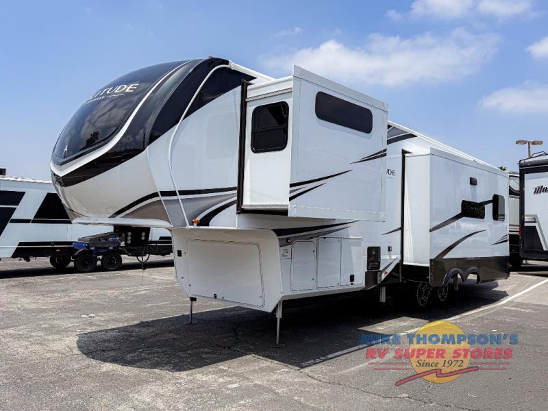 RV listing image