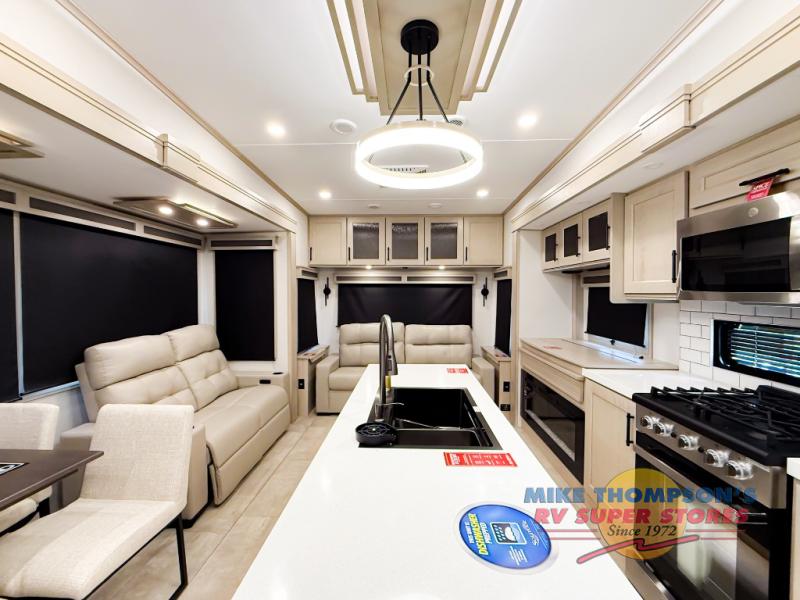 RV listing image