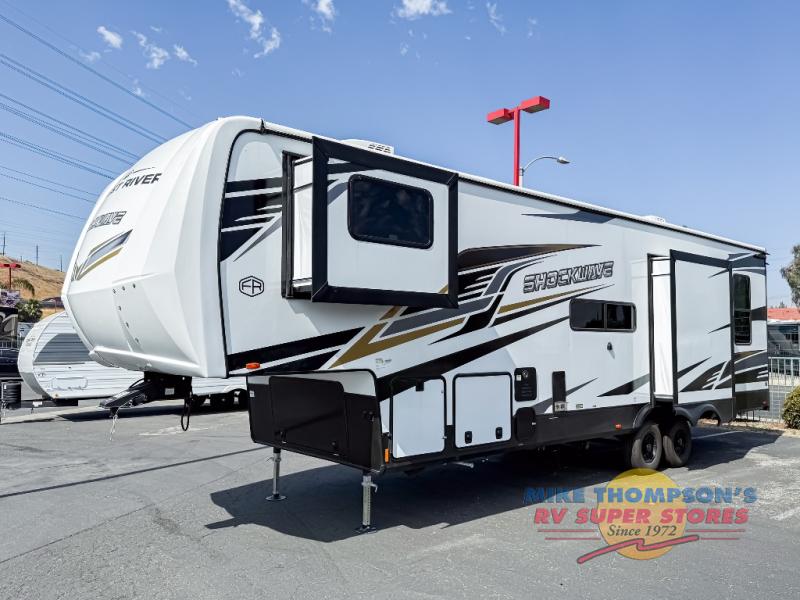 RV listing image