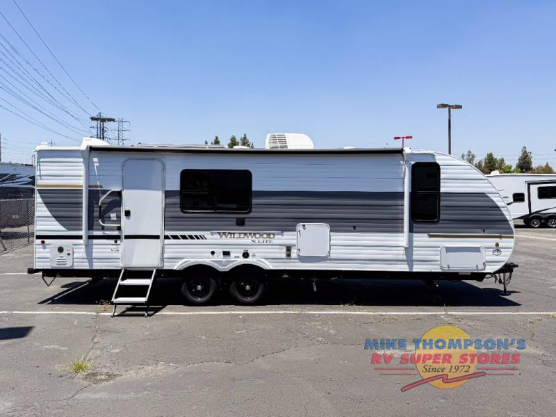 RV listing image