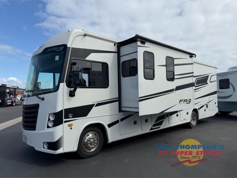 RV listing image