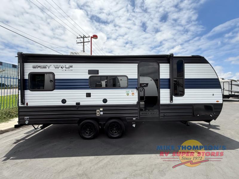 RV listing image