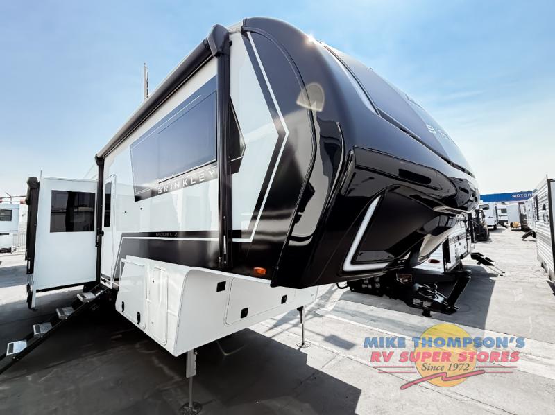 RV listing image