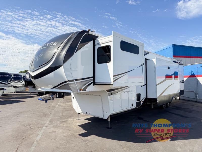 RV listing image