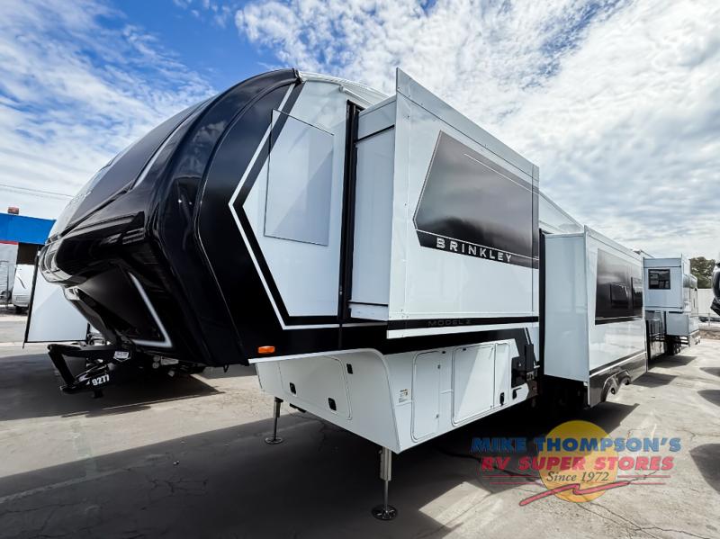 RV listing image