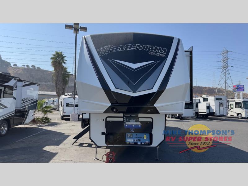 RV listing image