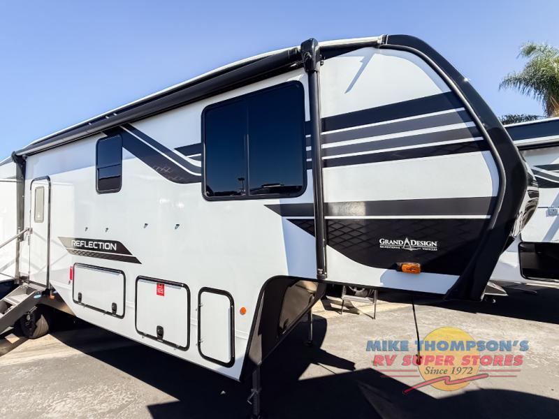 RV listing image