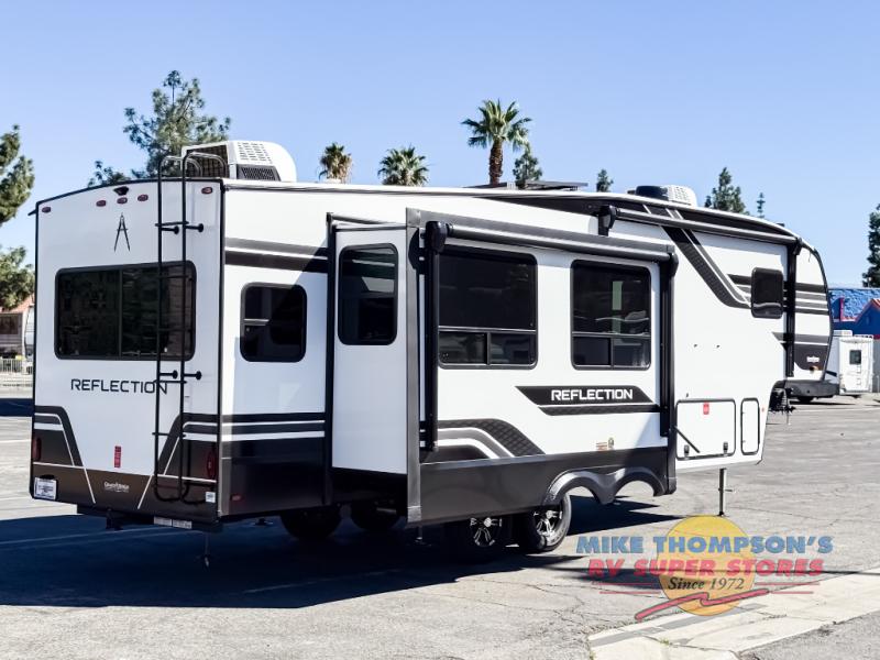 RV listing image