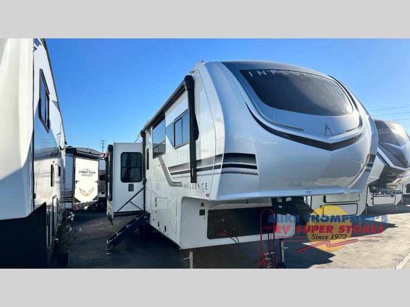 RV listing image