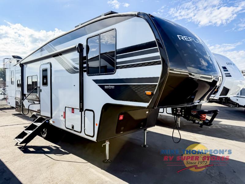 RV listing image