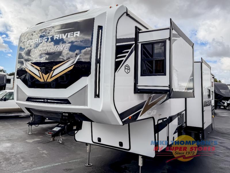 RV listing image