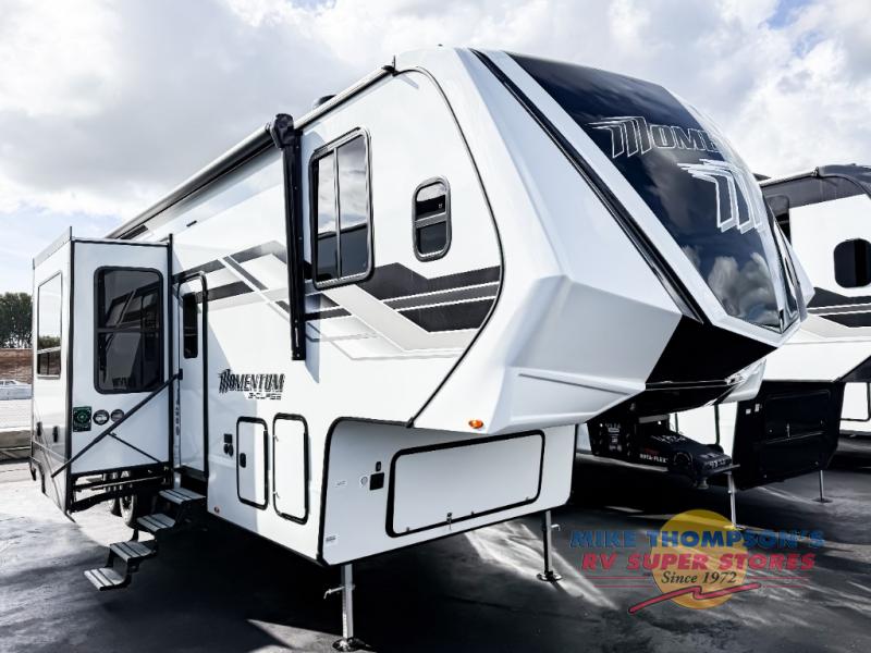 RV listing image