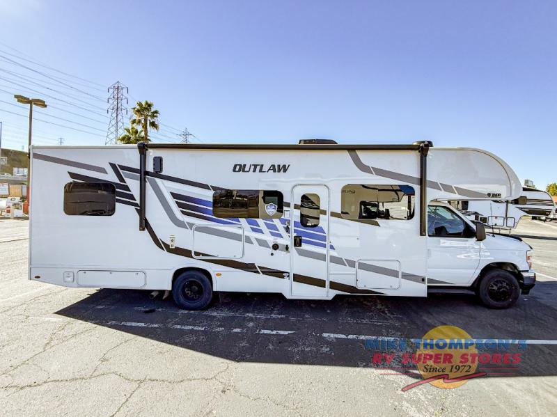 RV listing image