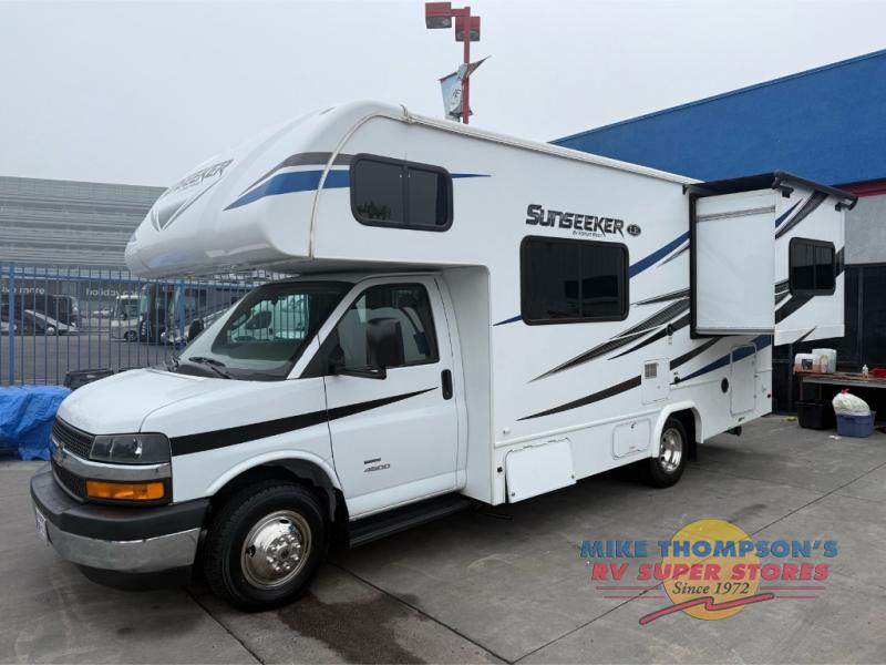 RV listing image