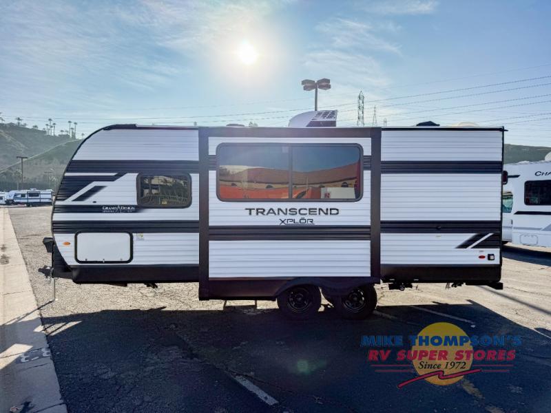 RV listing image