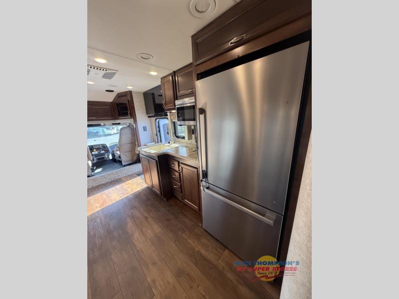 RV listing image