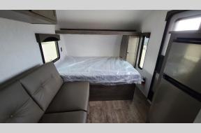 New 2026 Sunset Park RV Sun Lite 13 MJLTD Photo
