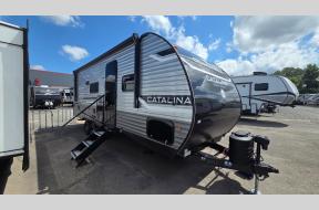 New 2025 Coachmen RV Catalina Legacy Edition 243RBS Photo