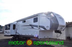 New 2025 Forest River RV Cardinal 36MB Photo
