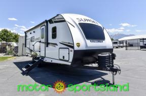New 2024 CrossRoads RV Sunset Trail SS222RB Photo