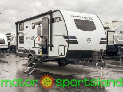 Front corner view of Surveyor Legend 19MDBLE travel trailer for sale