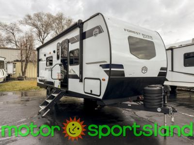 Front passenger side view of 2025 Forest River Surveyor Legend 204MKLE travel trailer for sale
